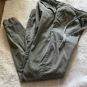 10Tree Green Jogger Pants
